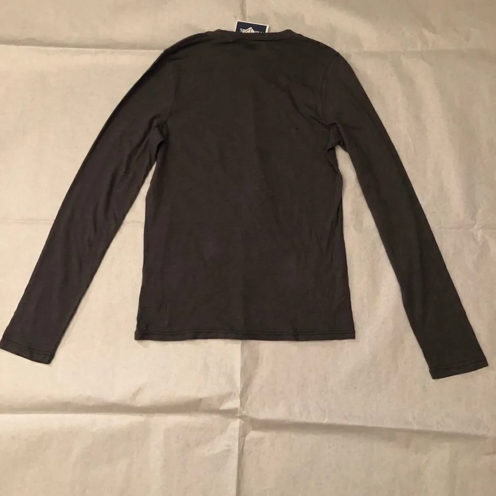 Abercrombie T-Shirt Long Sleeve NWT
